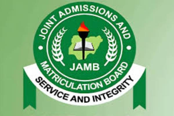 Top 10 JAMB UTME Scorers in 2025. JAMB has revealed the top scorers in the 2025 Unified Tertiary Matriculation Examination. JAMB Registrar, Ishaq Oloyede, said Okeke Chinedu got the highest score with 375 out of 400.